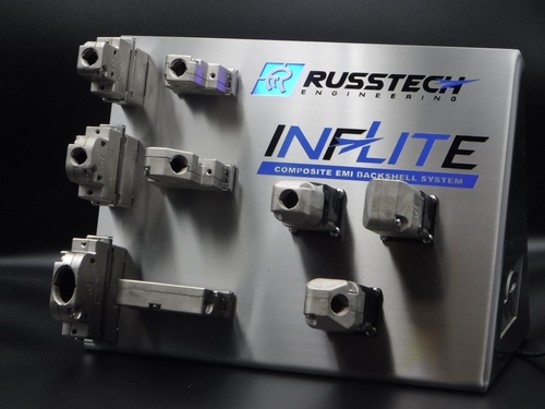ultimo caso aziendale circa SABIC E CYBERSHIELD TEAM UP TO ADVANCE USE OF PLATED ULTEMTM RESIN IN AIRCRAFT PARTS (Uso di resina ULTEMTM rivestita di vetro in parti di aeromobili)