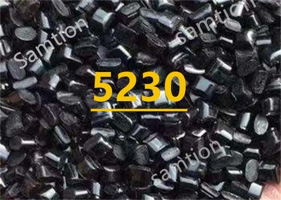 S-Plastic Xenoy 5230 Lega PBT+PC non rinforzata, eccellente resistenza agli urti e alle sostanze chimiche e stabilità dimensionale.